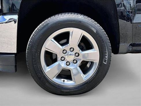 Used 2018 Chevrolet Silverado 1500 LT w/ All Star Edition AWD/4WD image 10