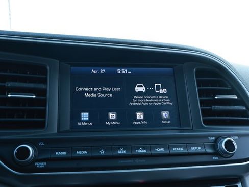 Used 2020 Hyundai Elantra SEL FWD image 16