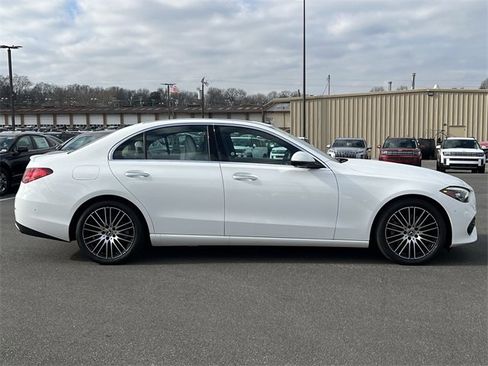 Used 2023 Mercedes-Benz C 300 Sedan image 39