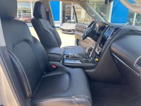 Used 2020 INFINITI QX80 Luxe w/ Proassist Package image 18