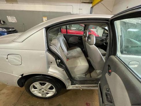 Used 2006 Saturn ION Level 2 w/ Preferred Pkg image 27