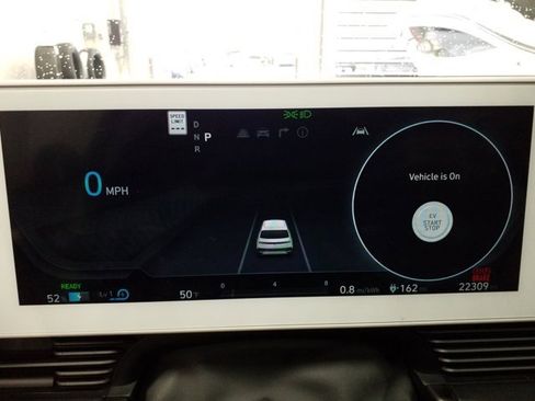 Certified 2023 Hyundai Ioniq 5 SE image 10