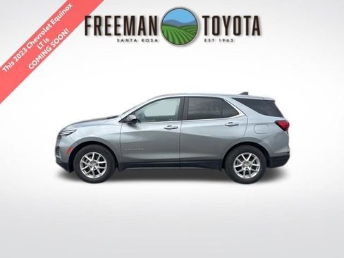 Used 2023 Chevrolet Equinox LT image 1