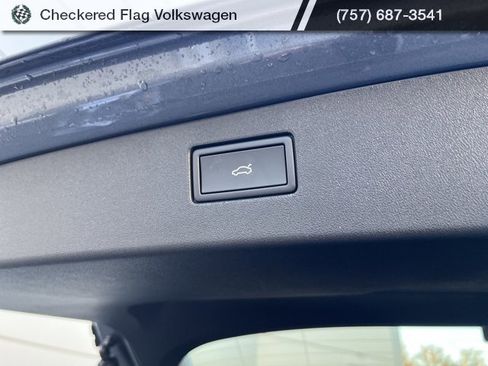 New 2026 Volkswagen Tiguan SE R-Line image 30