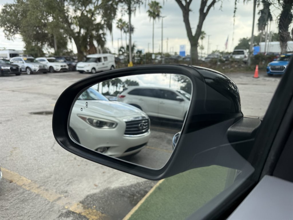 Used 2021 Hyundai Kona SEL FWD image 30