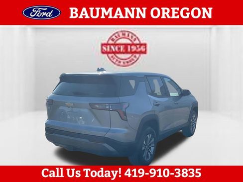 Used 2025 Chevrolet Equinox LT FWD image 5