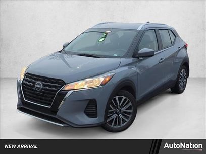 Used 2023 Nissan Kicks SV