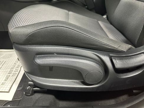 Used 2022 Kia Soul X-Line FWD image 12