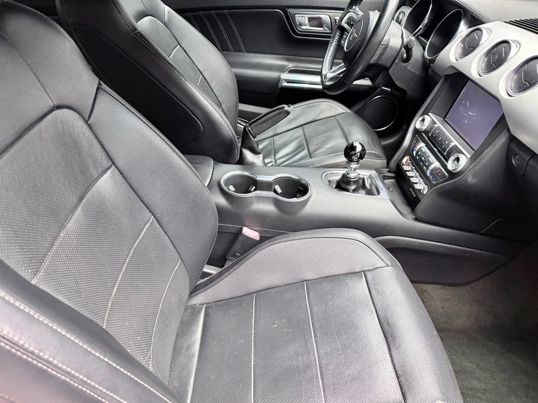 Used 2016 Ford Mustang GT Premium RWD image 12
