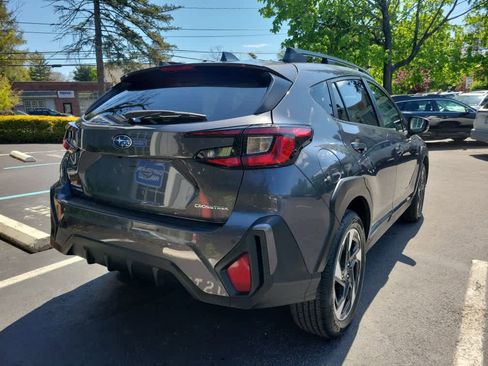 Certified 2024 Subaru Crosstrek 2.5i Limited AWD/4WD image 3