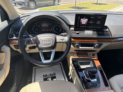 Used 2022 Audi Q5 2.0T Premium AWD/4WD image 5