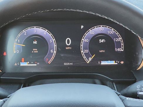 Used 2024 Jeep Grand Cherokee Laredo w/ Trailer Tow Package image 11