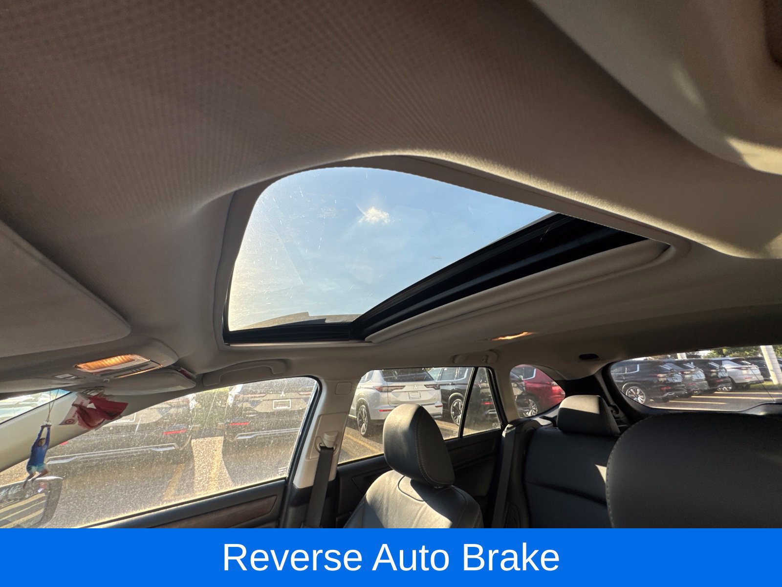 Used 2017 Subaru Outback 2.5i Limited AWD/4WD image 7