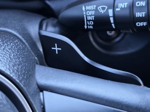 Used 2024 Toyota Corolla Cross AWD Hybrid image 33