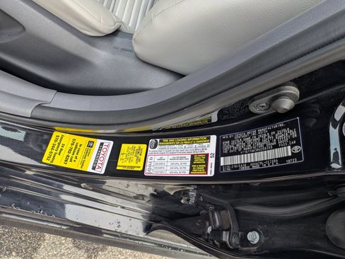 Used 2024 Toyota Camry SE FWD image 38