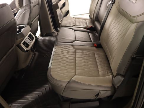 Used 2025 Ford F450 Platinum w/ Platinum Plus Package image 13