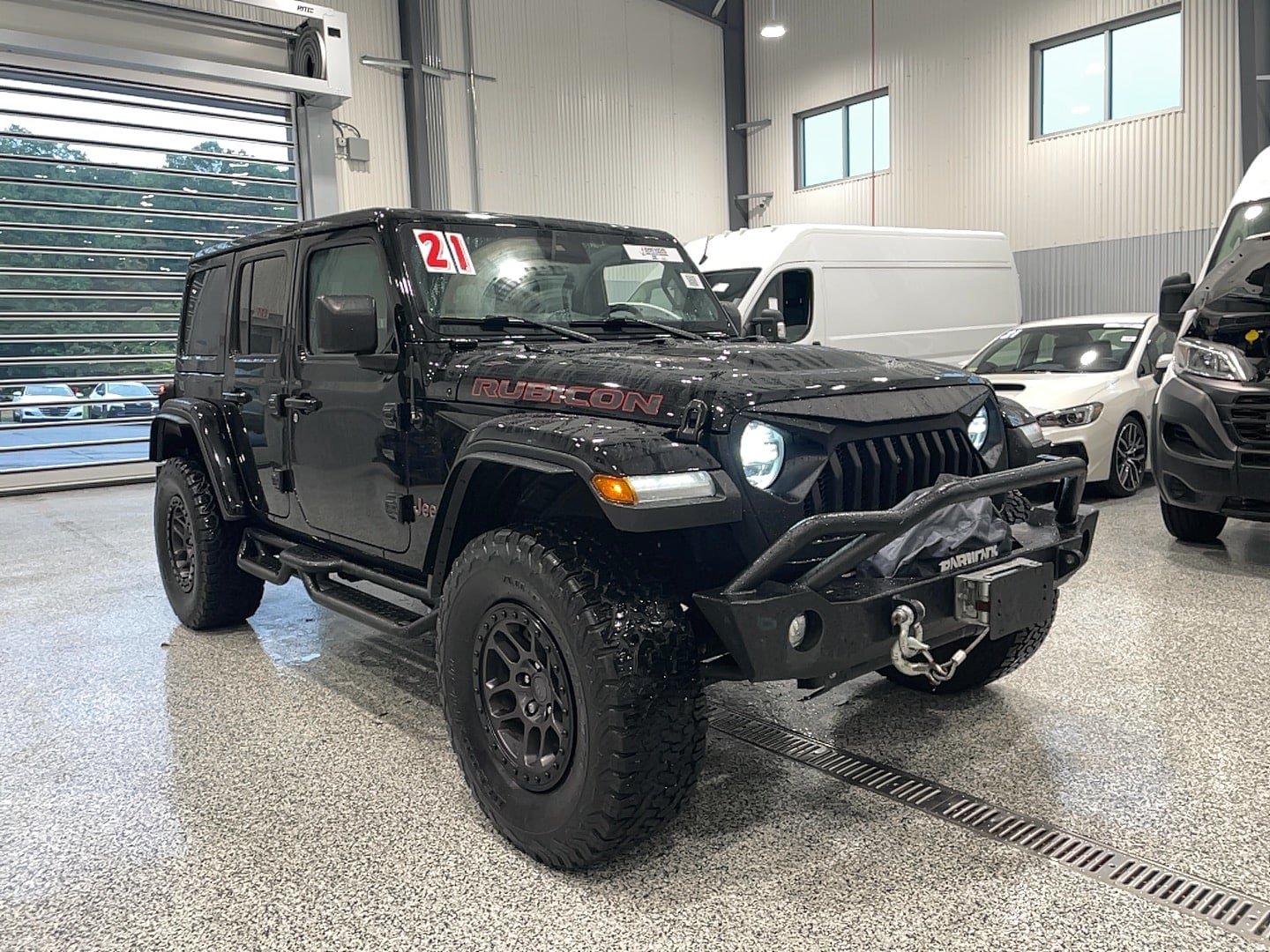 Used 2021 Jeep Wrangler Unlimited Rubicon w/ Xtreme Recon 35" Tire Package AWD/4WD image 1