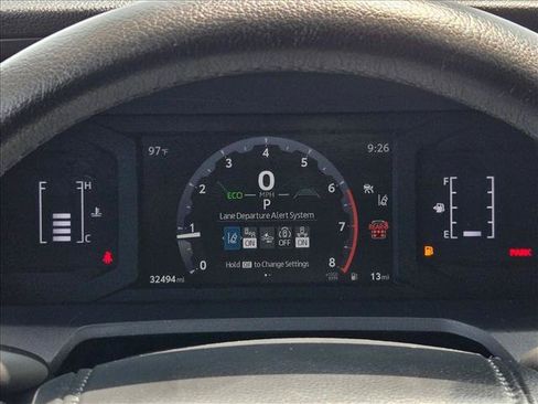 Used 2025 Toyota 4Runner SR5 AWD/4WD image 11