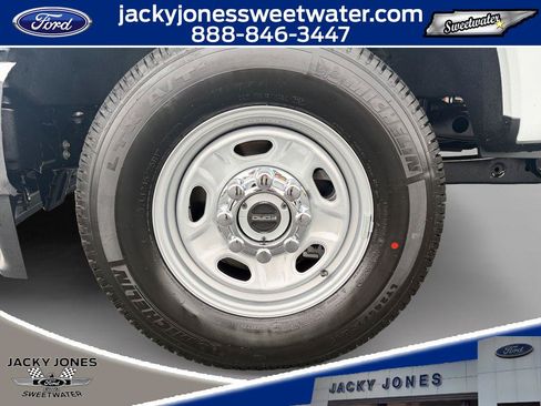 New 2026 Ford F250 XL w/ XL Chrome Package AWD/4WD image 9