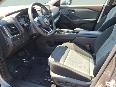 Certified 2023 Nissan Rogue SV AWD/4WD image 11