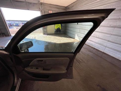 Used 2001 Toyota Camry CE image 30