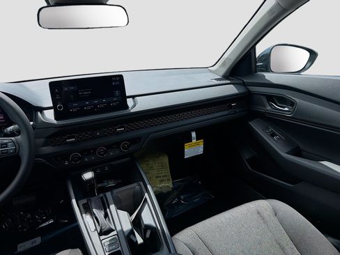 New 2026 Honda Accord SE image 18