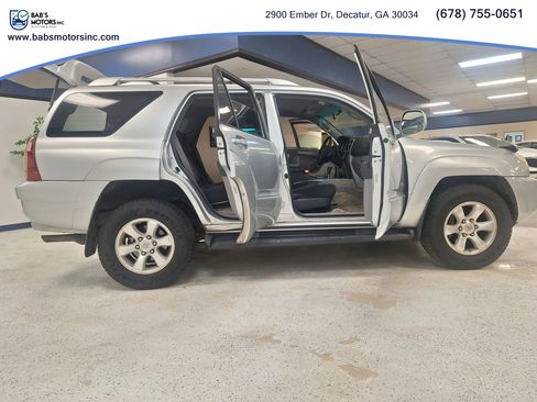 Used 2004 Toyota 4Runner Sport RWD image 18