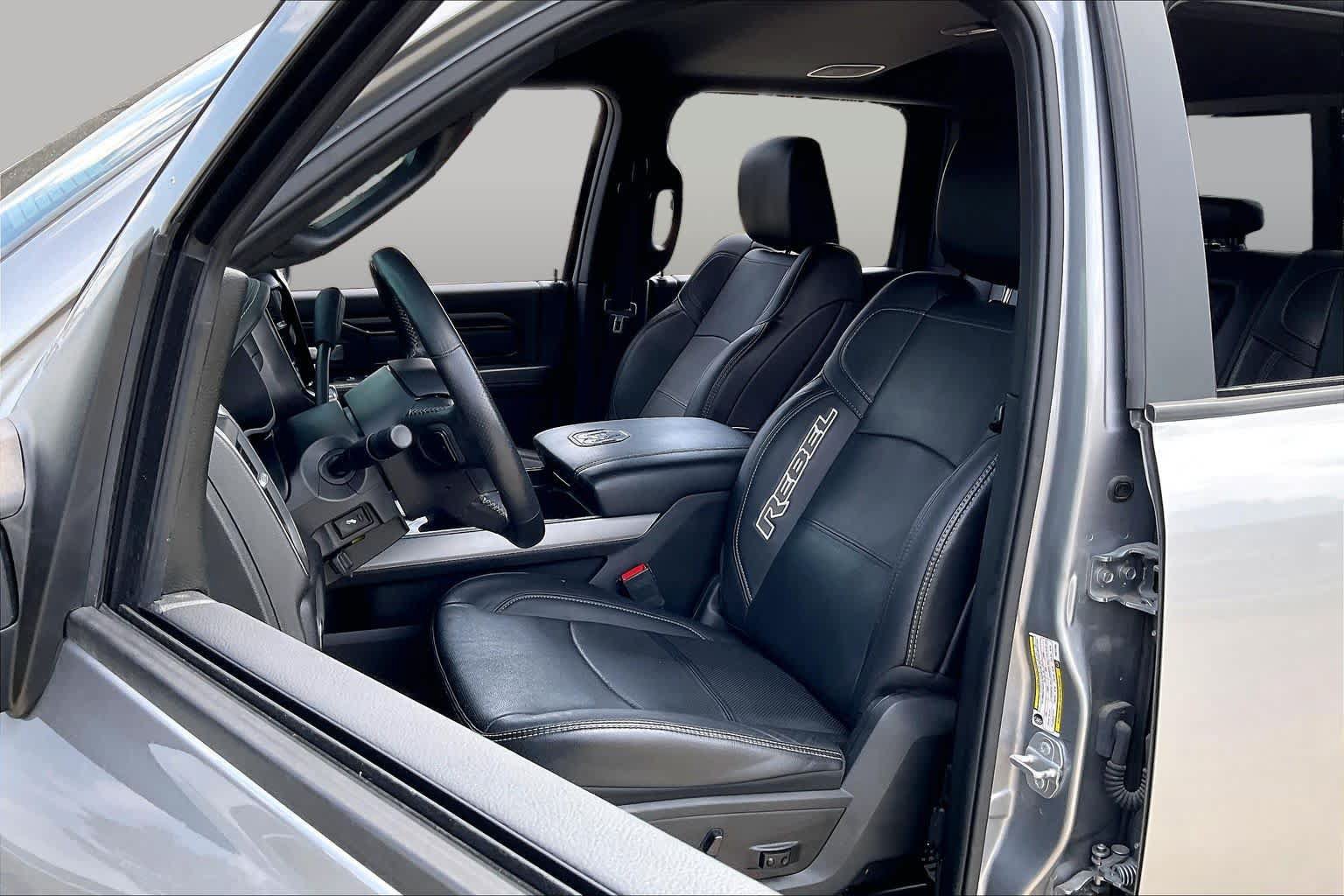 Used 2024 RAM 2500 Rebel AWD/4WD image 8