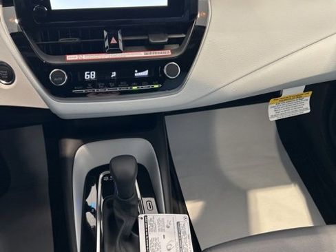 New 2026 Toyota Corolla SE image 12