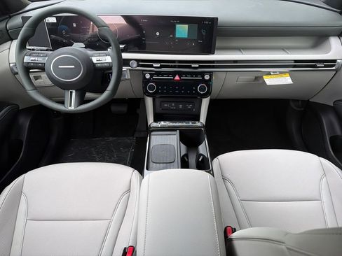 New 2026 Hyundai Tucson Limited FWD image 23