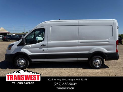 Used 2023 Ford Transit 250 Medium Roof AWD image 2
