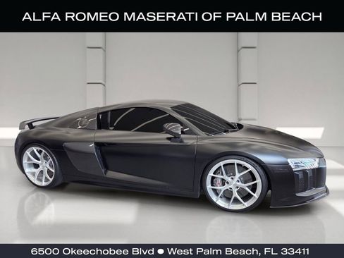 Used 2017 Audi R8 V10 plus AWD/4WD image 1