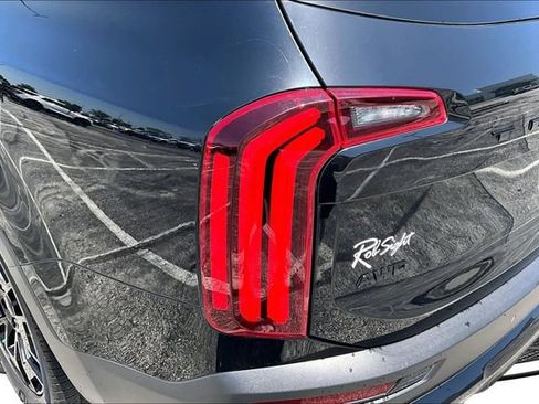 Used 2021 Kia Telluride SX w/ SX Prestige Package AWD/4WD image 23