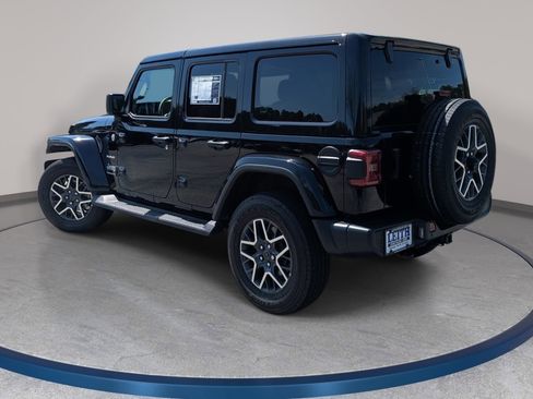 Used 2024 Jeep Wrangler Sahara w/ Safety Group AWD/4WD image 7