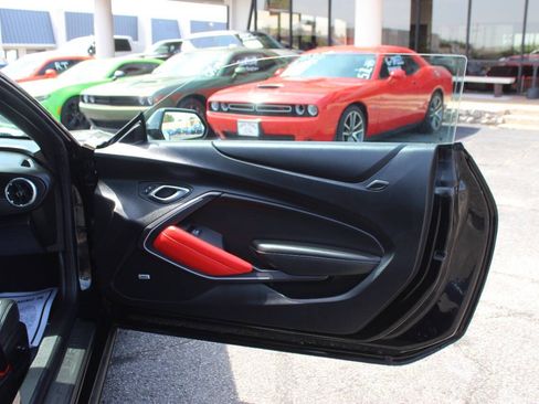 Used 2020 Chevrolet Camaro LT w/ Redline Edition RWD image 11