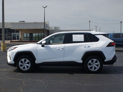 Used 2025 Toyota RAV4 LE FWD image 9