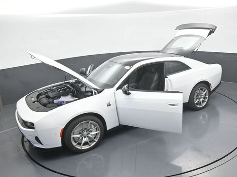 New 2026 Dodge Charger Scat Pack w/ Wheel & Tire Package image 44