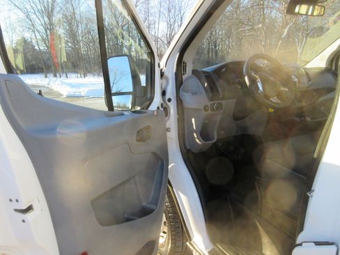 Used 2019 Ford Transit 150 130 Low Roof image 26