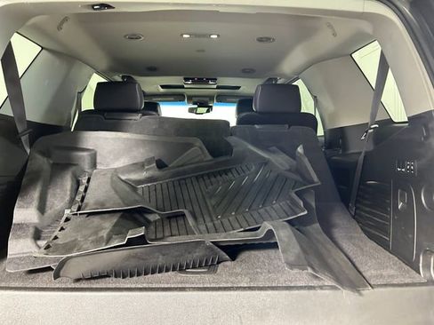 Used 2017 GMC Yukon Denali image 27