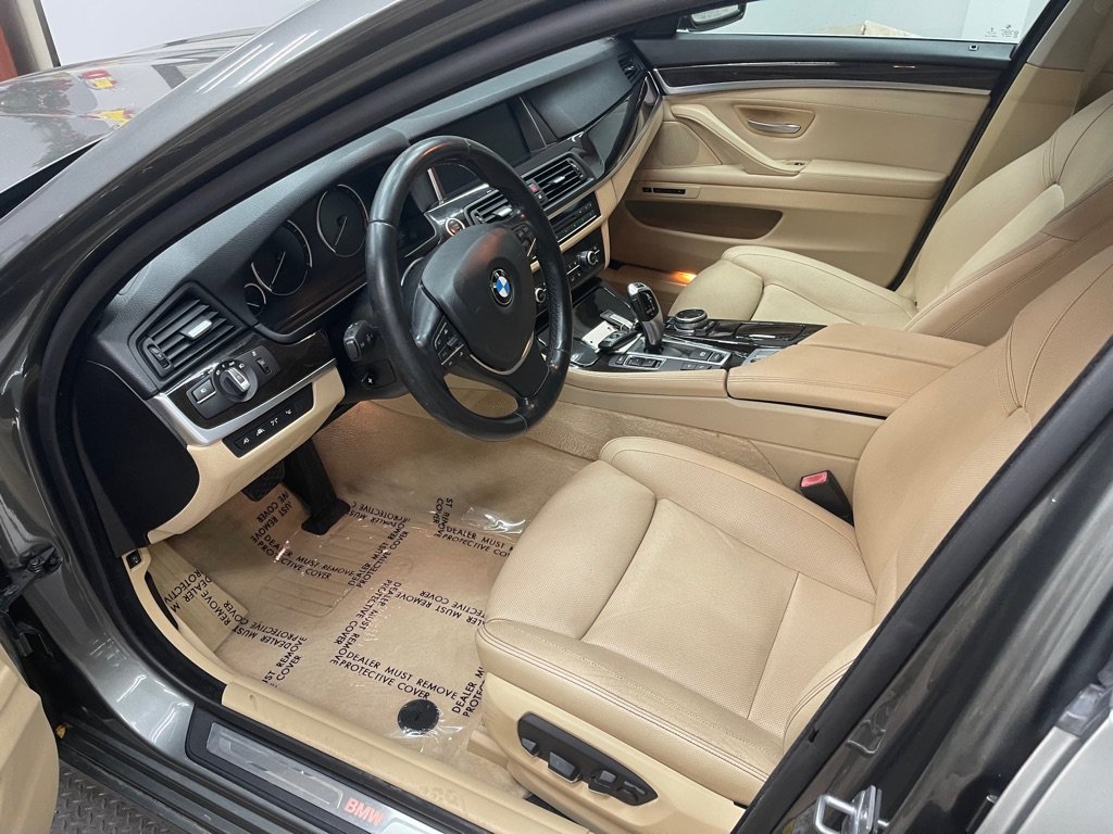 Used 2014 BMW 528i Sedan RWD image 12