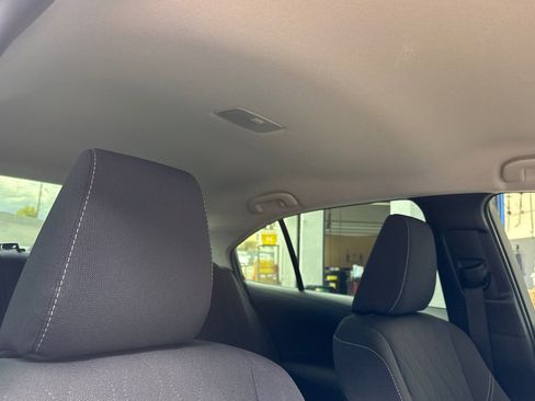 Used 2025 Toyota Corolla LE w/ LE Premium Package FWD image 22