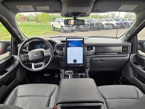 Used 2025 Ford F150 Lightning Flash AWD/4WD image 16