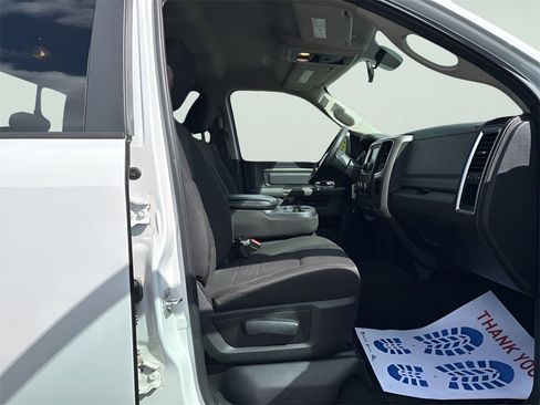 Used 2019 RAM 1500 Classic Warlock image 10