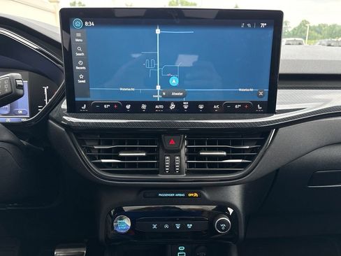 Used 2023 Ford Escape ST-Line w/ Tech Pack #1 AWD/4WD image 12