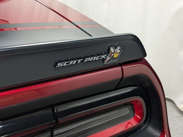 Used 2021 Dodge Challenger R/T Scat Pack RWD image 7