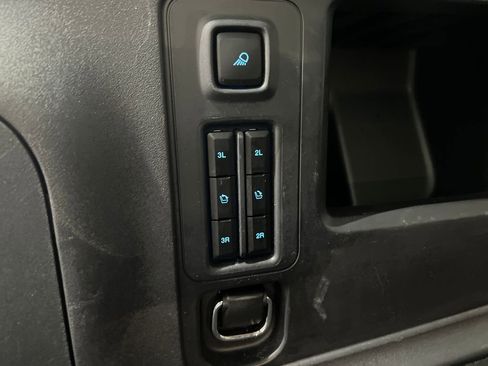 Used 2025 Ford Expedition Max Active image 44