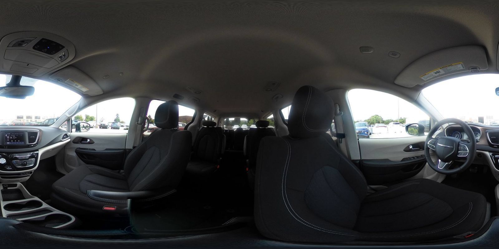 Used 2024 Chrysler Voyager LX FWD image 41