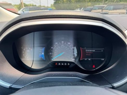 Used 2018 Ford Edge SEL w/ Equipment Group 201A AWD/4WD image 33