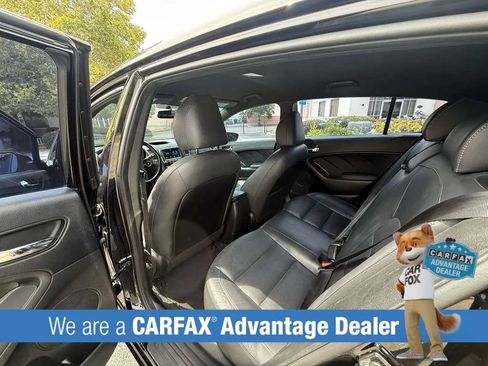 Used 2017 Kia Forte SX FWD image 15