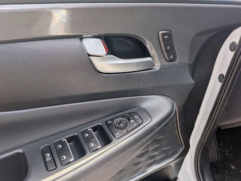Used 2021 Hyundai Santa Fe Limited FWD image 14